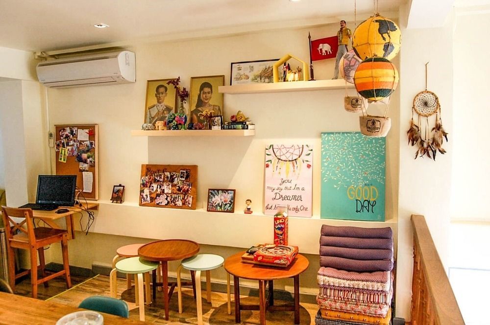 Good Day Hostel Bangkok Exterior photo